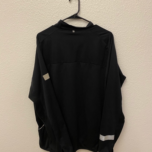 Nike jacket - Picture 2 of 3